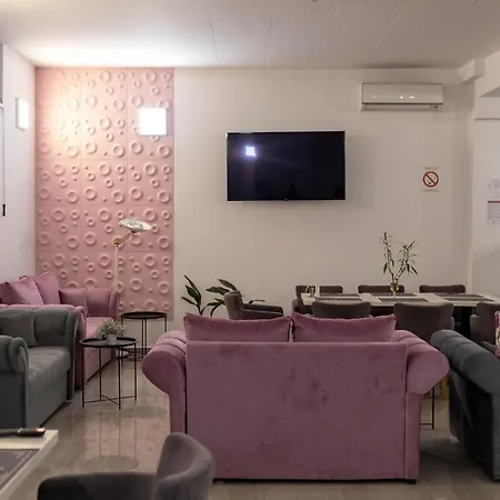 Hotel Garni 11tica Dm