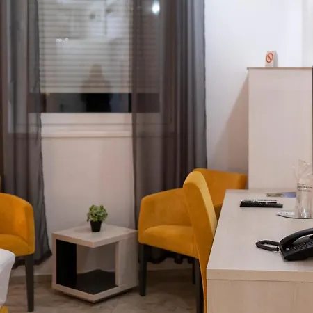Hotel Garni 11tica Dm Novi Sad