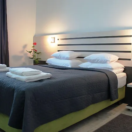 호텔 Garni 11tica Dm