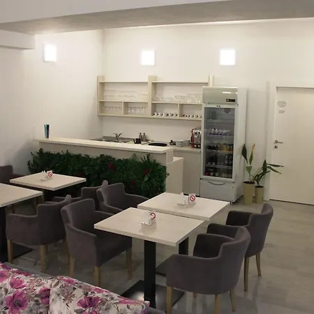 Garni 11tica Dm 호텔 3*