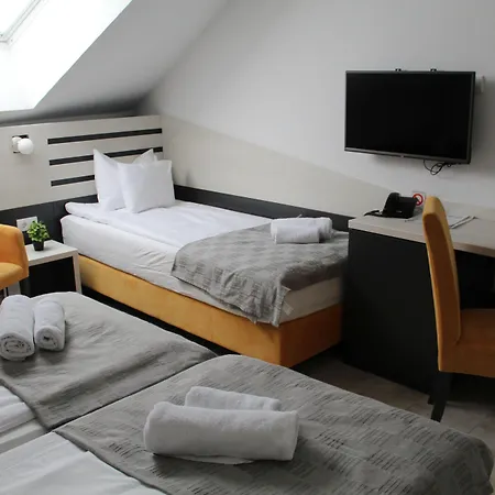 호텔 Garni 11tica Dm 3*