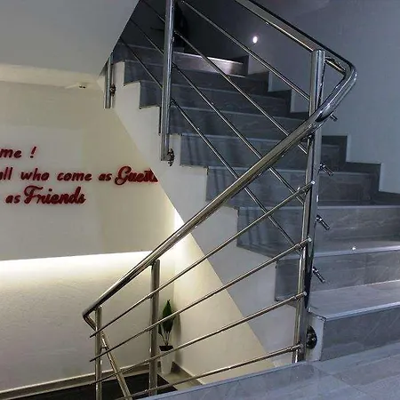 Garni 11tica Dm 호텔 3*