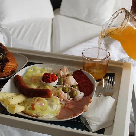 Garni 11tica Dm Hotel